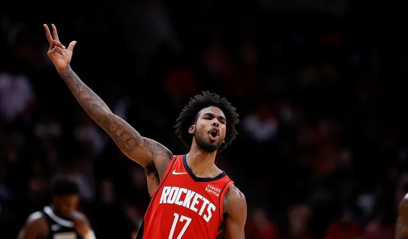 主帅乌度卡 主帅乌度卡