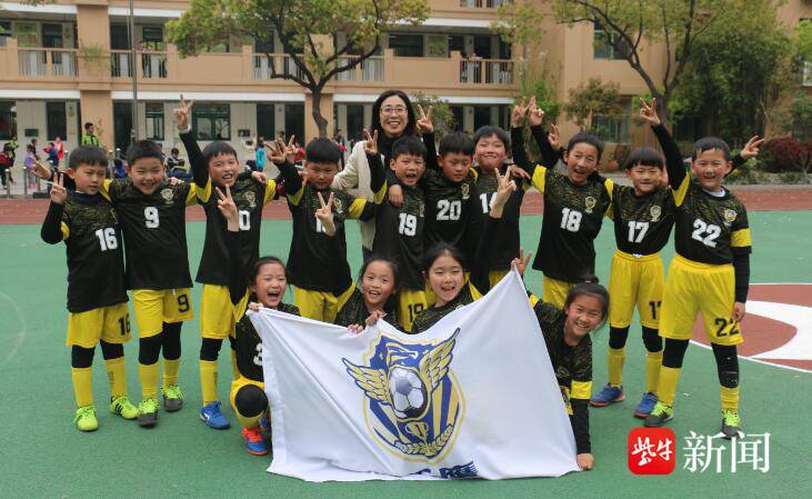 不仅培养了, 我们整个团, 育融入日常 不仅培养了, 我们整个团, 育融入日常